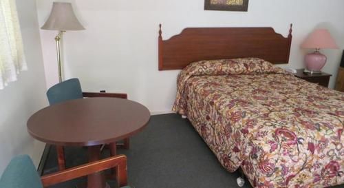 Dry Ridge Motor Inn Zewnętrze zdjęcie
